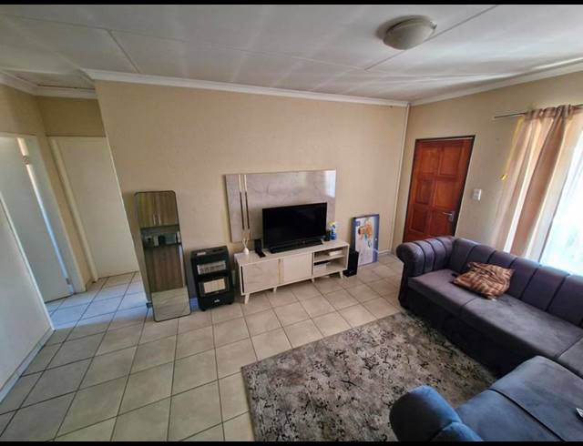 2 BEDROOM APARTMENT FOR SALE IN ELSPARK